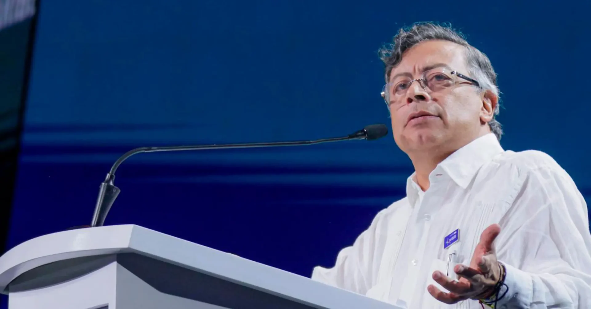 Petro llama a la movilización ciudadana y afirma que la exclusión de derechos es la raíz de la violencia en Colombia
